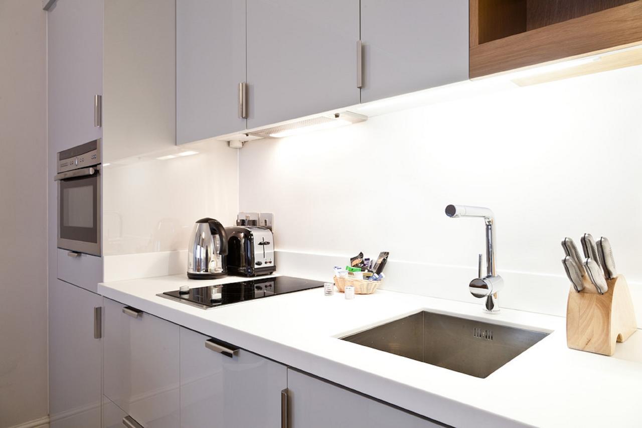 Blueprint Living Apartments - Doughty Street Лондон Экстерьер фото
